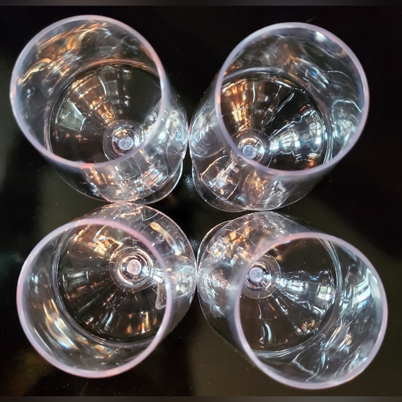 (5pc) 11oz🍷9 1/4" Clear Wine Glass & 1 Pink Metal 2 Handle Bucket - Picture 9 of 16